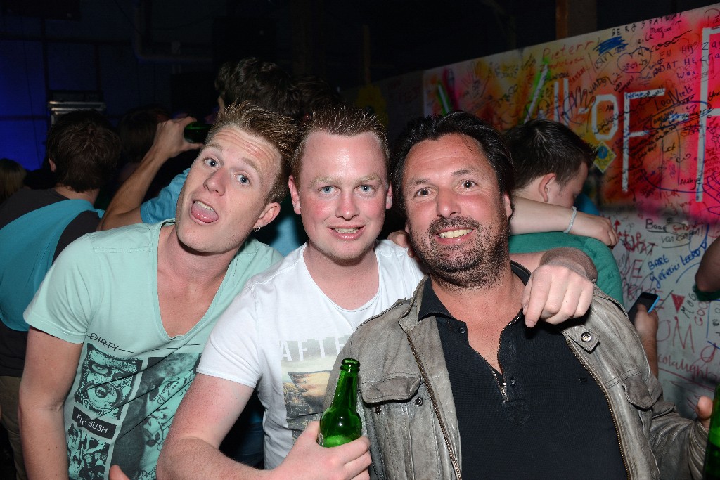 ../Images/Feest zonder naam 2015 071.jpg